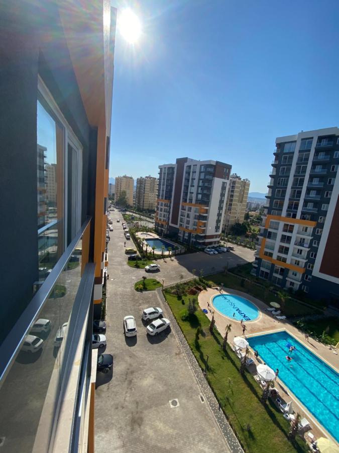 Apartament La Casa Airport House With A Pool